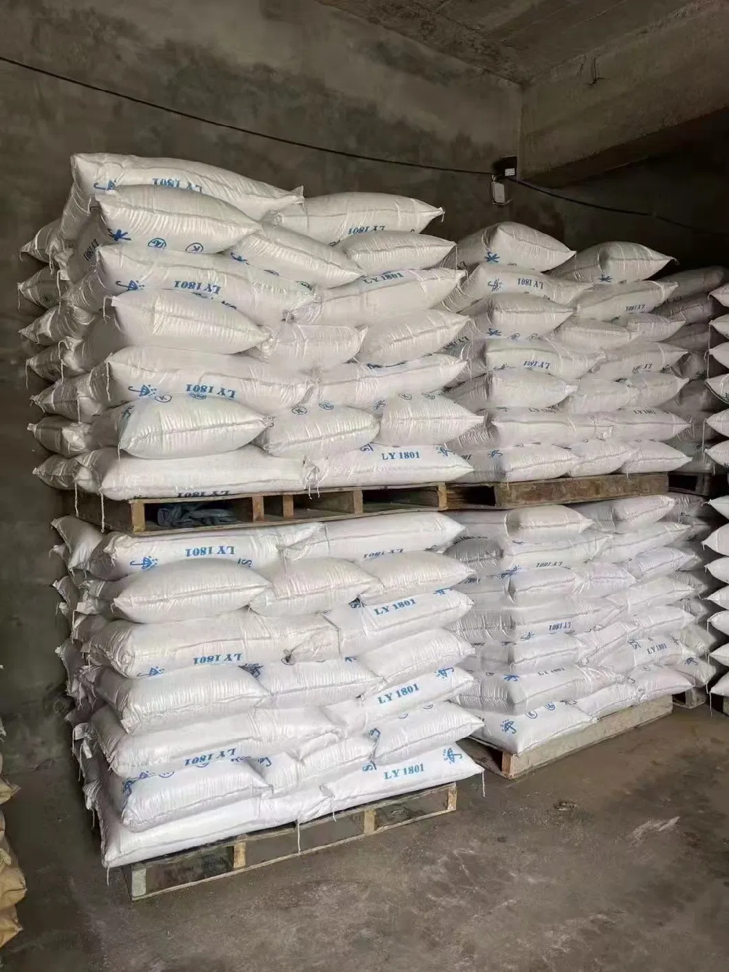 High Purity 99% Stearic Acid 1801 Octadecanoic Acid for Rubber/PVC